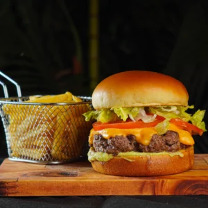 Hambúrguer Clássico